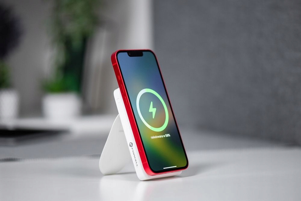 FORCELL F-ENERGY F10K2 MagStand powerbank kompatybilny z MagSafe PD QC3.0 5 - obrazek 13